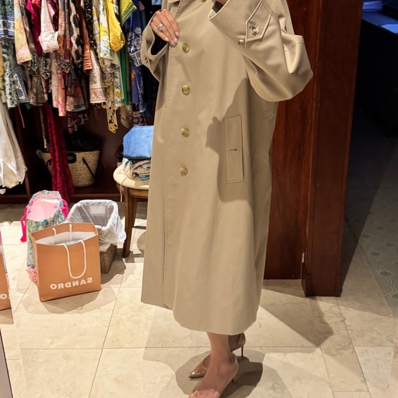 Burberry Tan Trench Coat - Picture 4 of 13